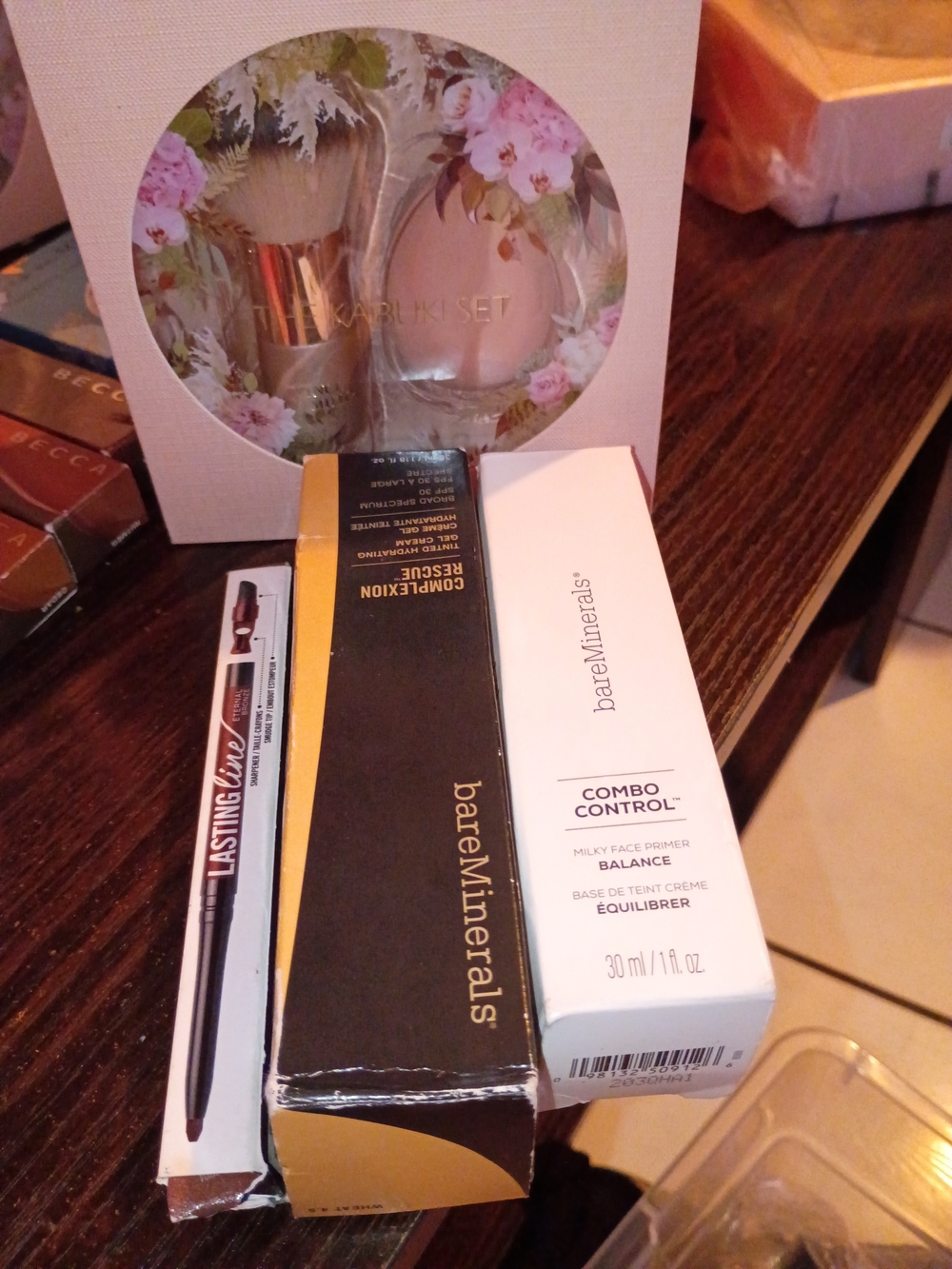 bareMinerals Combo Control Milky Face Primer – White